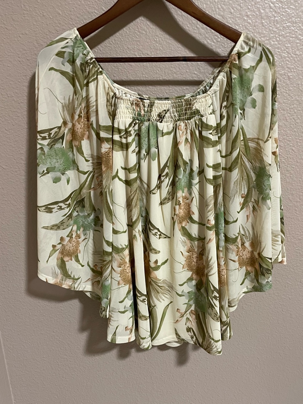 Lane Bryant Cream Floral Off-Shoulder Poncho Top NEW